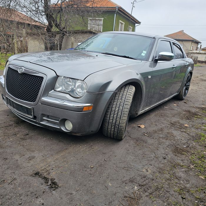 CHRYSLER 300C CRD 2006г НА части само.
