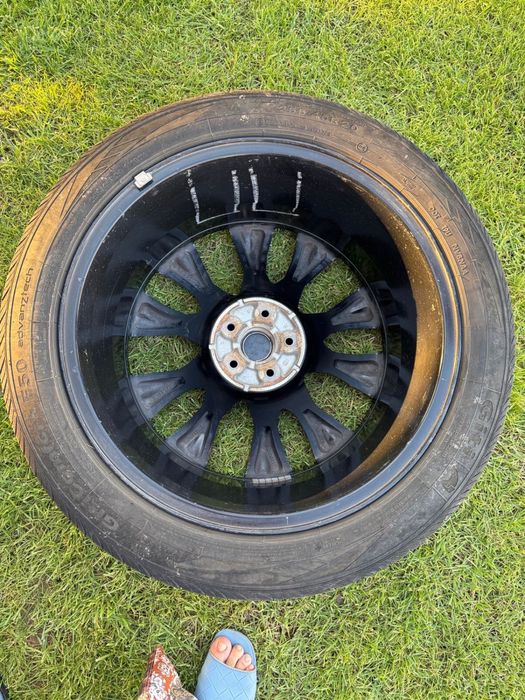 Шины на машины 255/45/R20