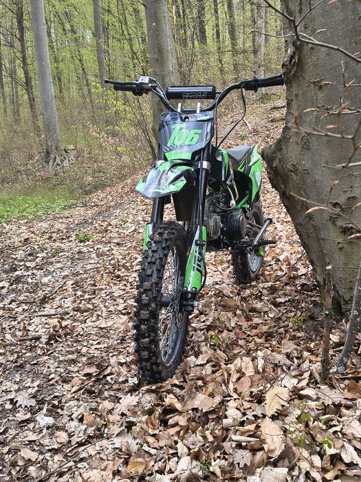Vând cross JRH 125cc