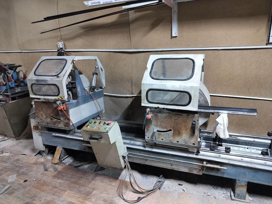 Продам станки для пластиковых окон