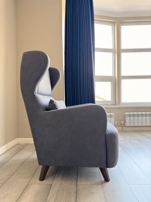 Продам 2 кресла синего цвета