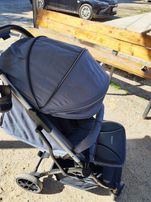 Продам коляску почти новая пользовались мало