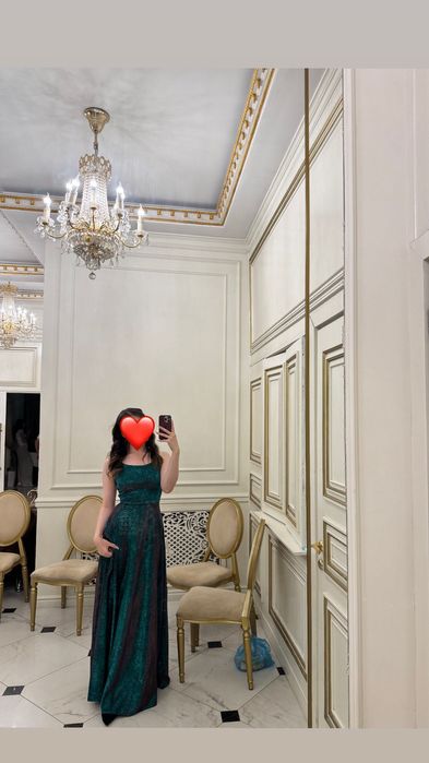 Продаю платье в пол