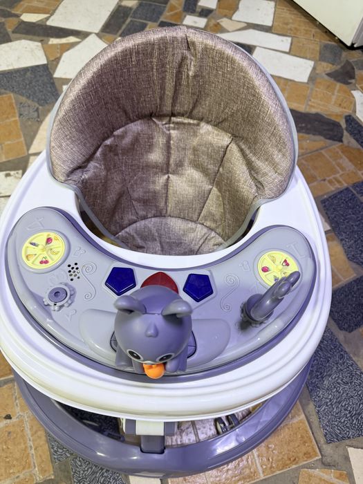 Продам ходунки детские