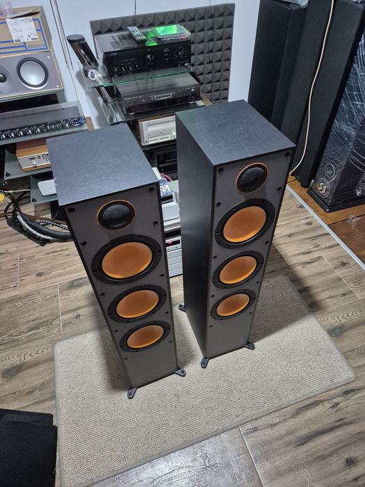 Monitor Audio 300 boxe Top