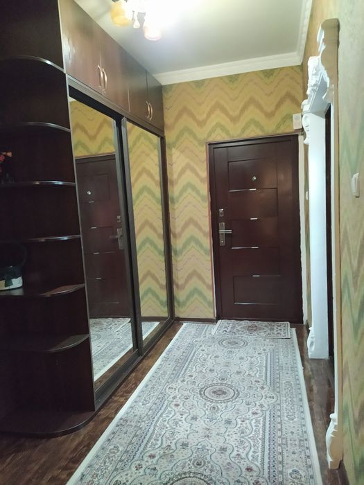 Срочно продается 4 комнатная квартира адрес:ул.Уйсозлар40(панельный)