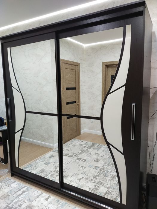 Продам прихожую в отличном состоянии