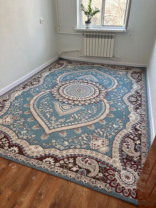 Продам ковер ковер