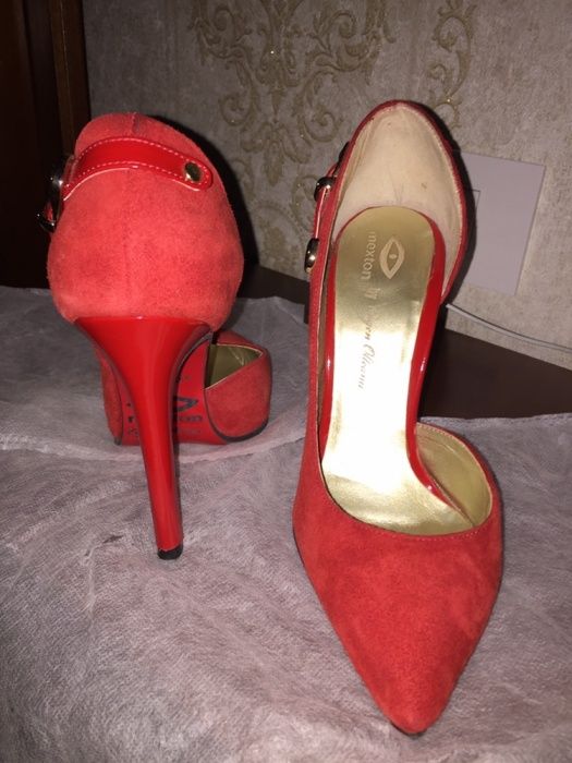 Pantofi stileto din piele model MEXTON!