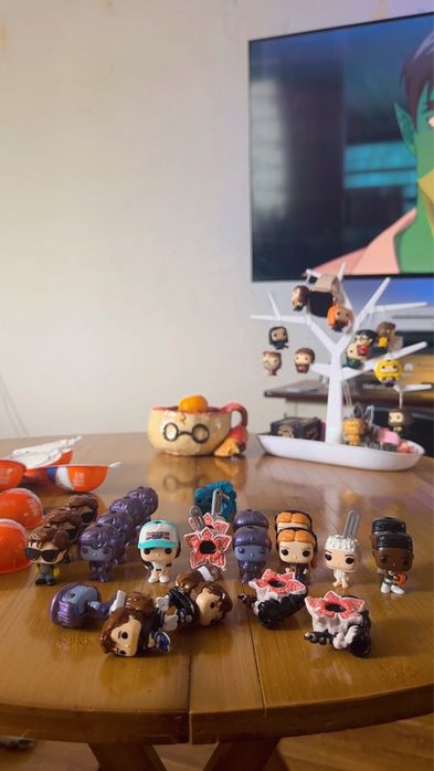 Kinder joy, stranger things, осд, Стив