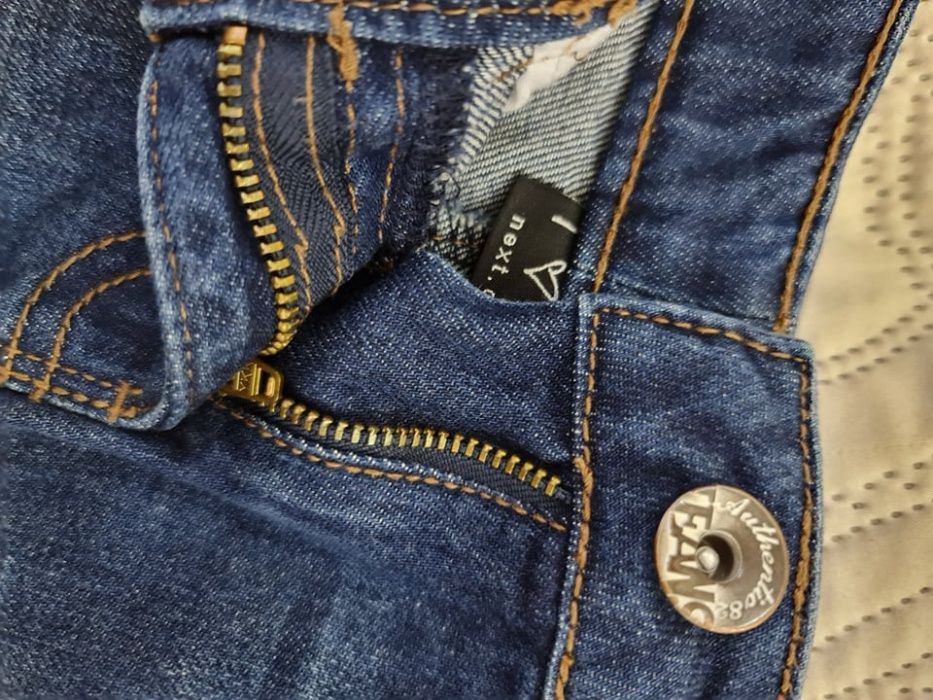 Къси панталонки за момиче