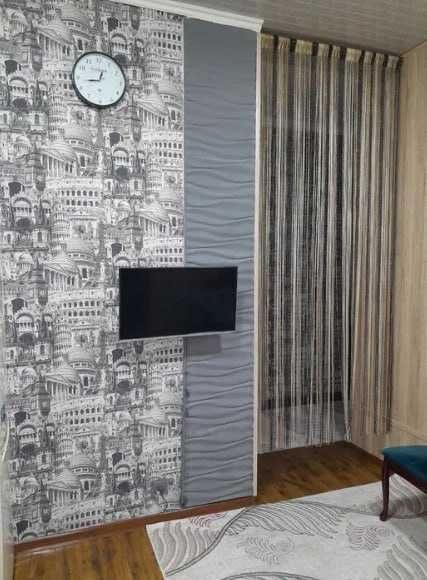 Чиланзар 1  Квартал ВЫСОКОПОТОЛОЧКА 3,40 2/4/4 кирпич