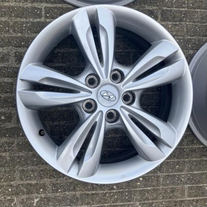 jante kia 17 inch