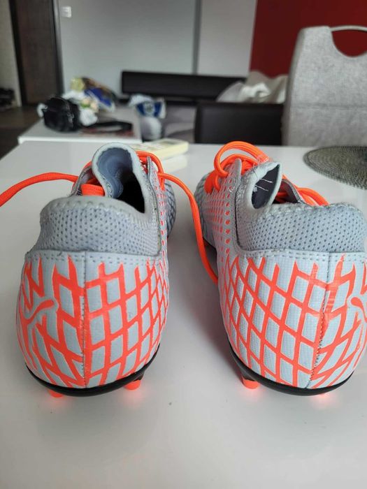 Бутонки PUMA размер 41