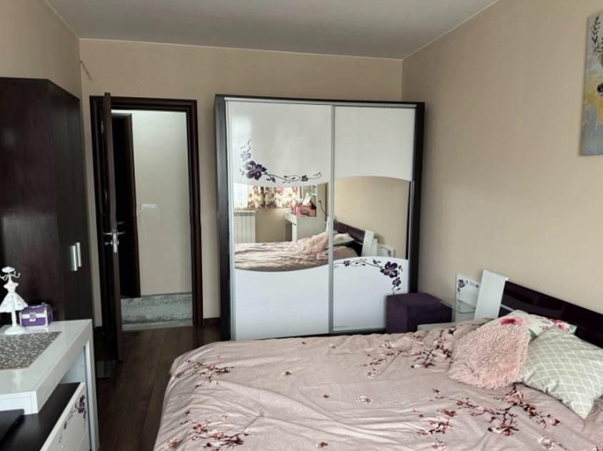 Дава се под наем Тристаен апартамент в София, Малинова долина - 80 кв.м за 870 € - Снимка #3