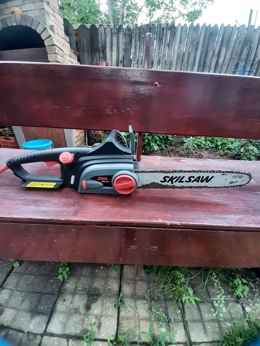 Drujbă  electrica  SKIL 2000W
