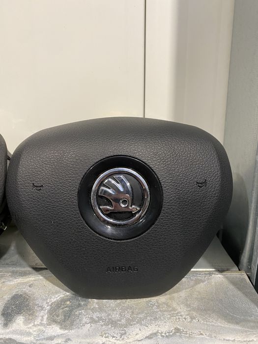 Airbag volan Skoda Octavia 3 Fabia 3 Superb 3 2017 3V0880201A 5E 3T