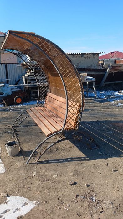 Жазғы отырғыш сатылады