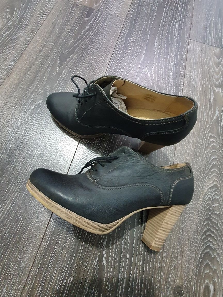 Ellen blake outlet shoes