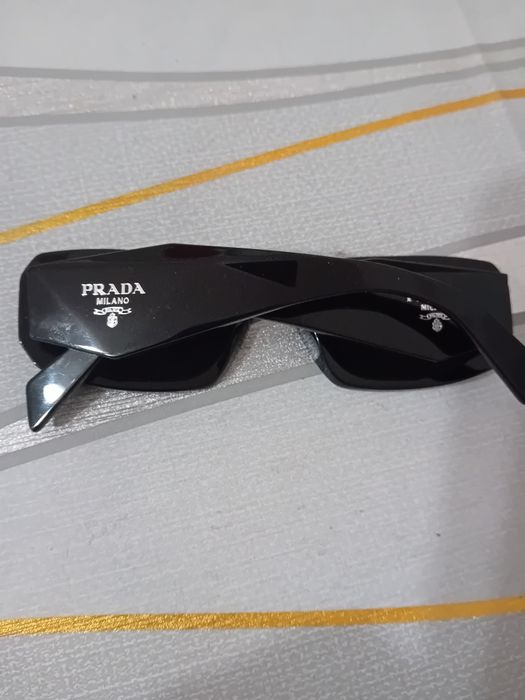 Ochelari de soare  prada