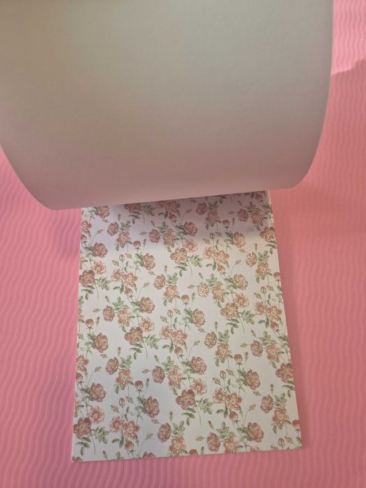 Крафт материали и стикери