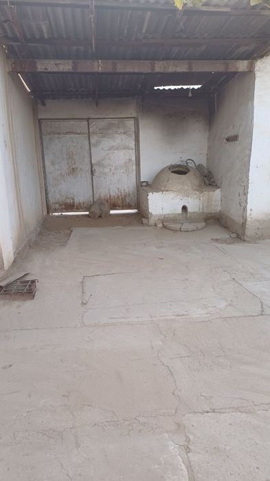 Uy sotiladi дом продается