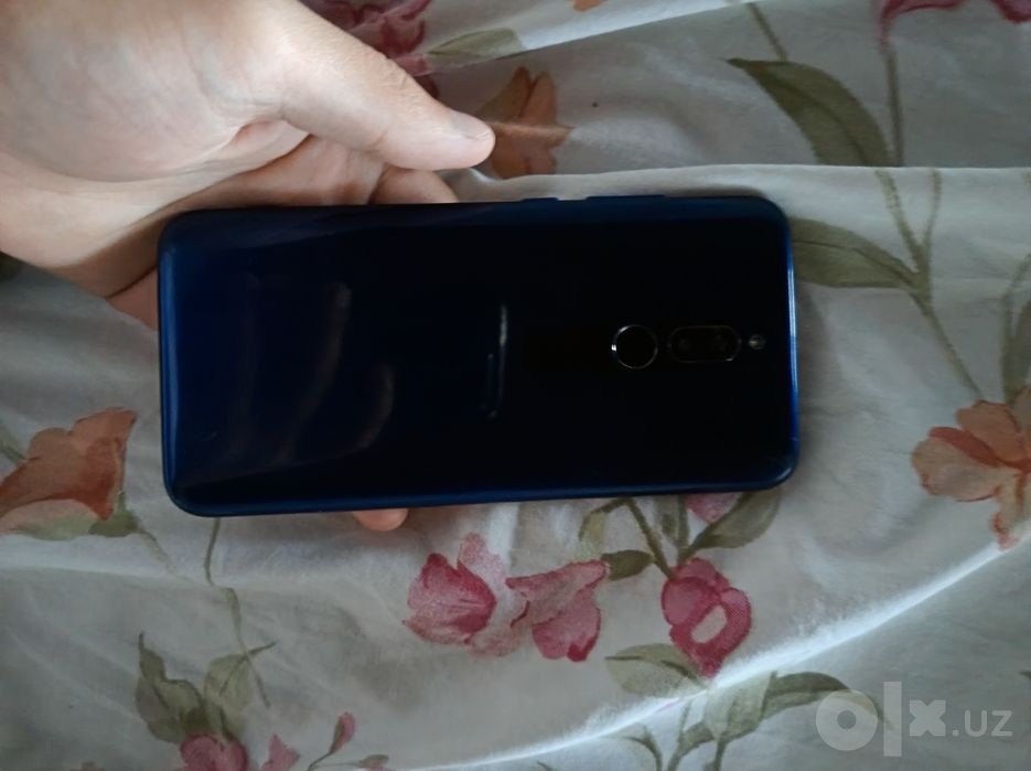 Xiaomi Redmi 8 srochni sotiladi