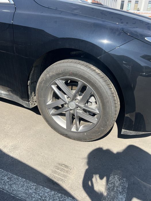 Hongqi E-QM 5 2025 Yil. Naqd pul va Halol nasiya asosida