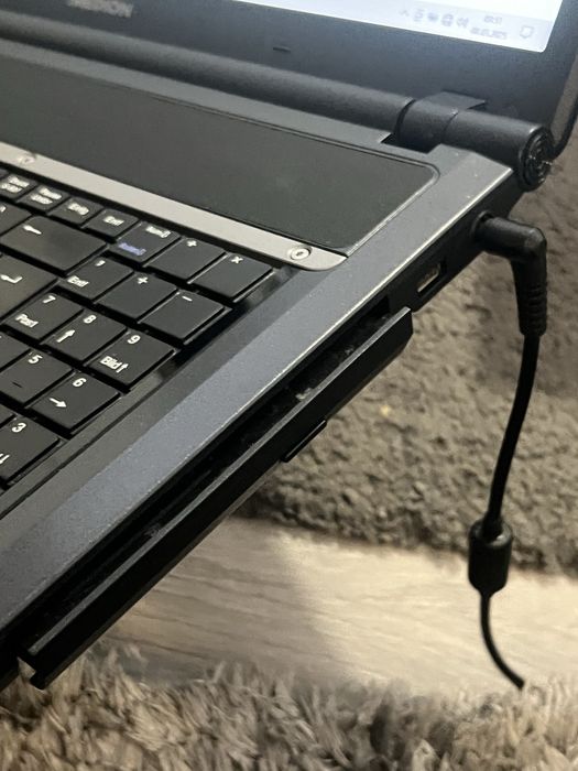 Laptop Medion akoya 17inch