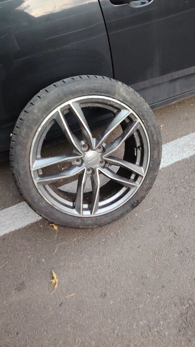 Vând janta R 18 Audi