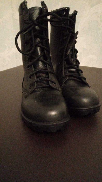 Ботинки-берцы, новые, р 37