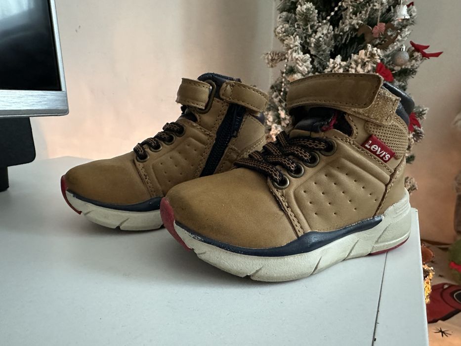 Детски боти Levis