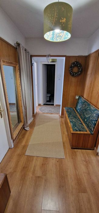 Inchiriez apartament 4 camere Baia Mare zona Gh. Marinescu