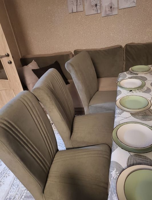 Перетяжка мягкой мебели