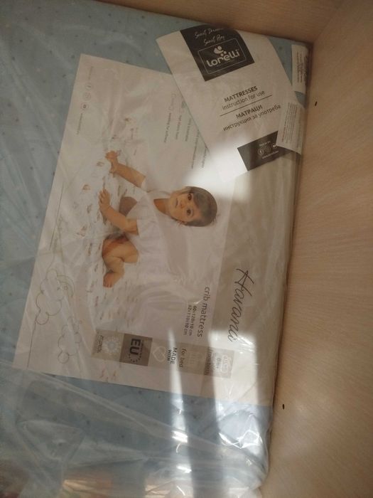 Нова бебешка кошара с матрак