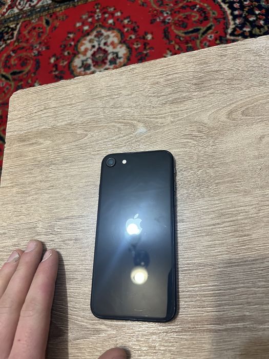 Обменяю  iphone se