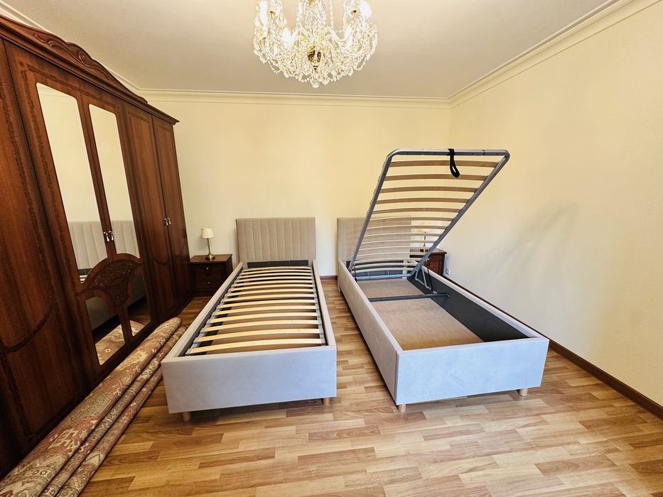 Продам 2 кровати 90*200