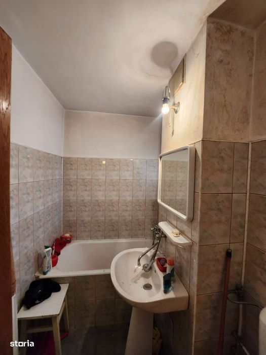 Apartament de vanzare 4 camere - Negru Voda