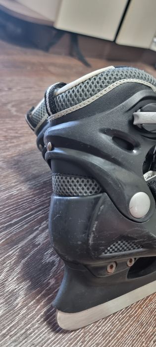 Продам детские коньки