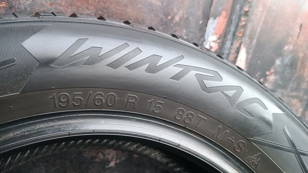 195/60/15 Vredestein