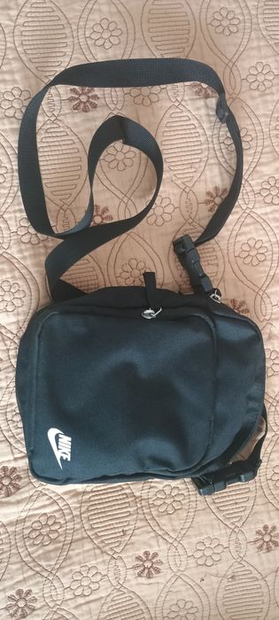 Borseta Nike Neagra
