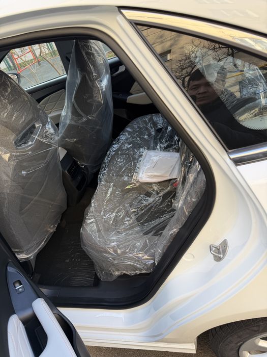 Сдаетс машина в аренду Kaiyi e5