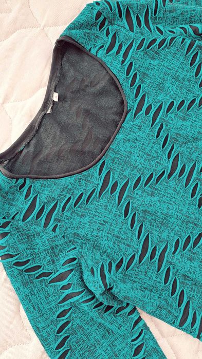 Атрактивна дамска блуза