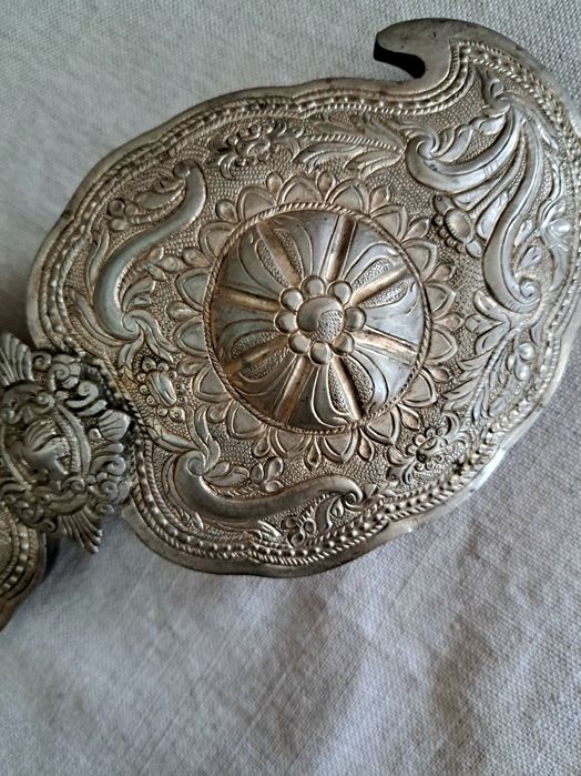 Стари сребърни пафти