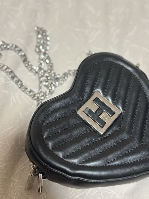 Дамска чанта - hugo