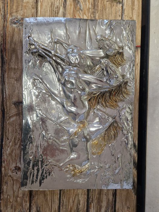 Фигури и скулптура коне