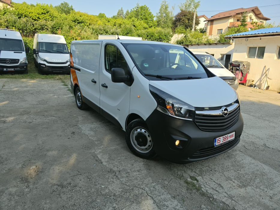 OPEL Vivaro 2017 — imagine 4