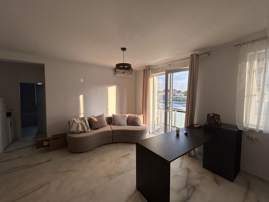Vand Apartament Nou 2 camere Giroc