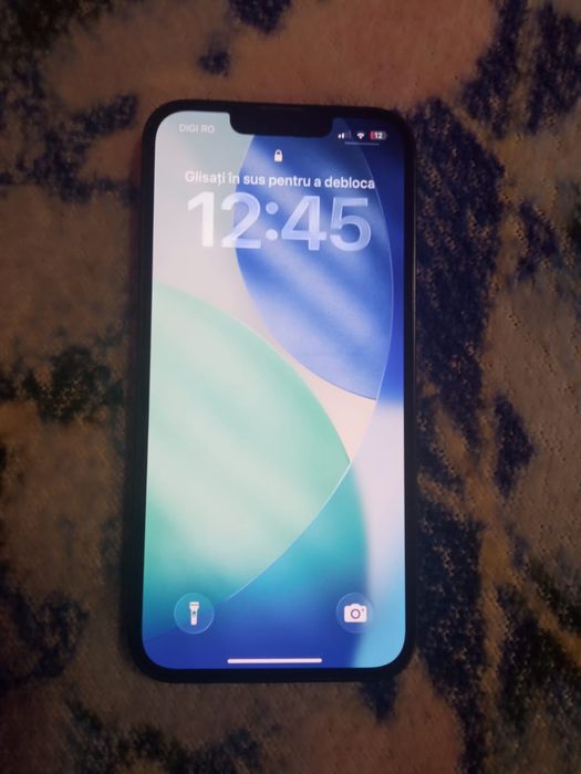 Vand sau schimb iphone 13 stare buna 8 din 10