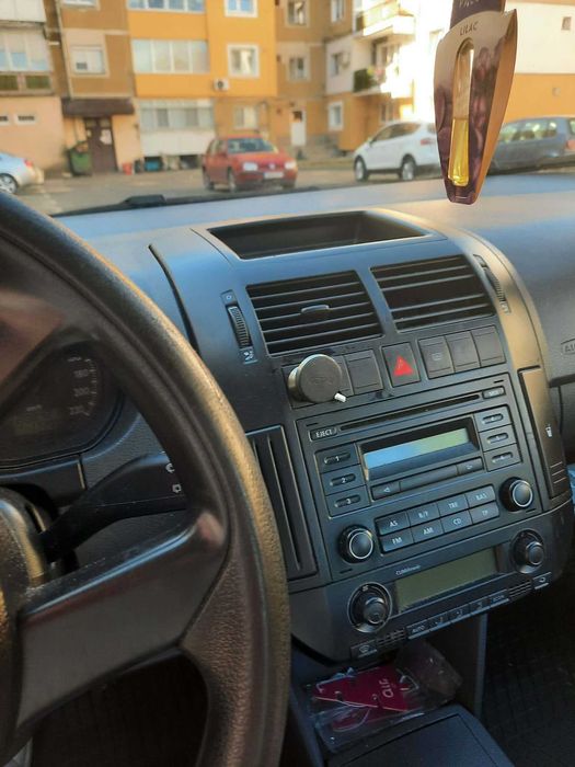 Volkswagen polo 1.2 bezina